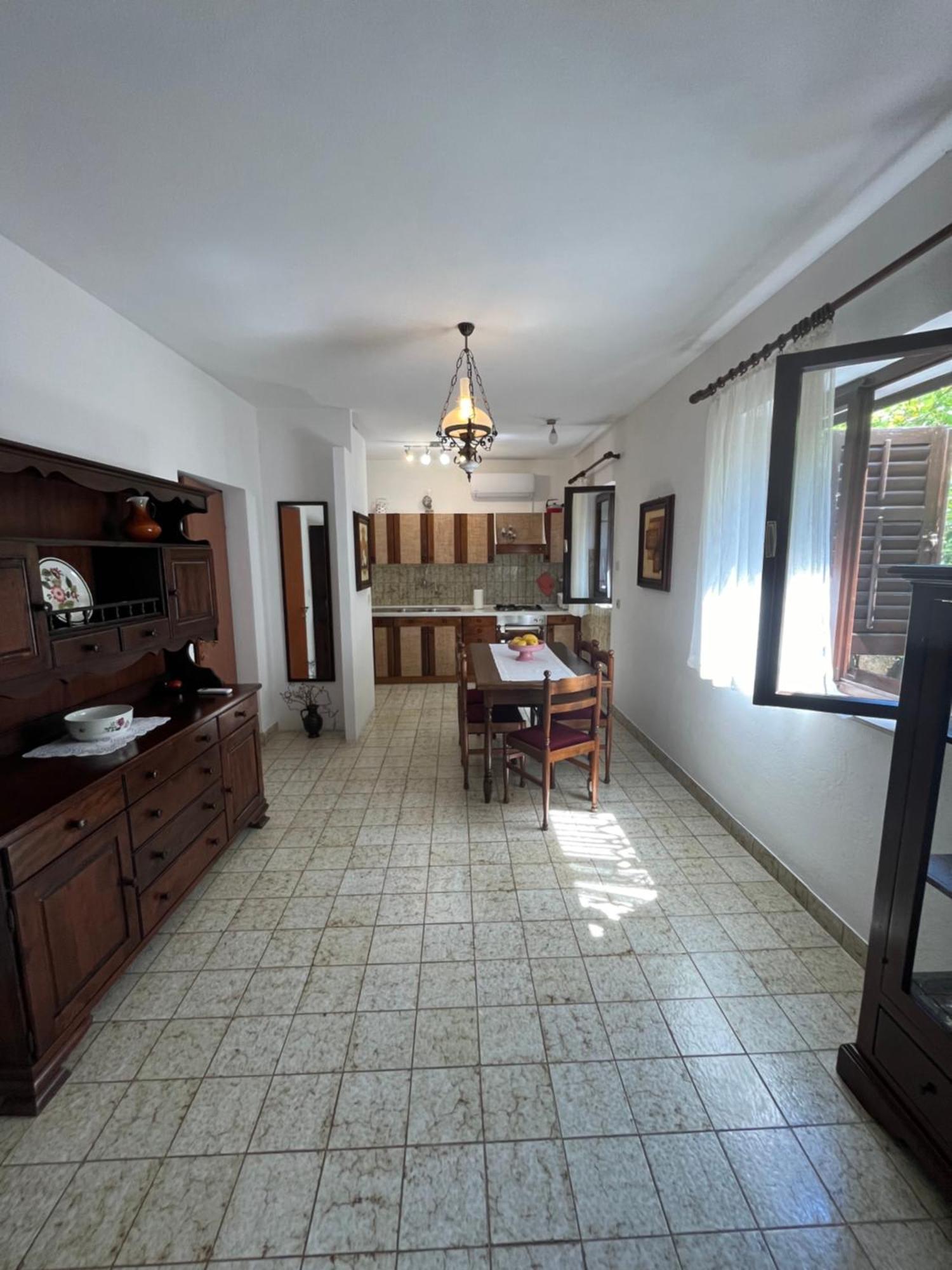Apartman Mladenka Supetar Exterior foto