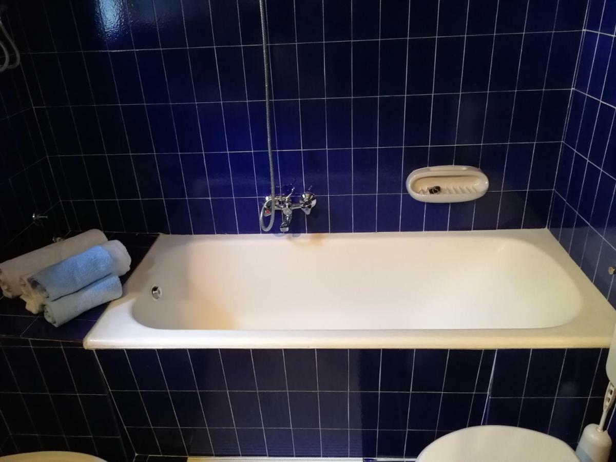 Apartman Mladenka Supetar Exterior foto